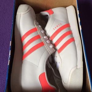 Adidas Samoa Lea J